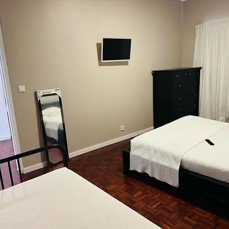 Casa Forno De Cal * Ponta Delgada (Sao Miguel)